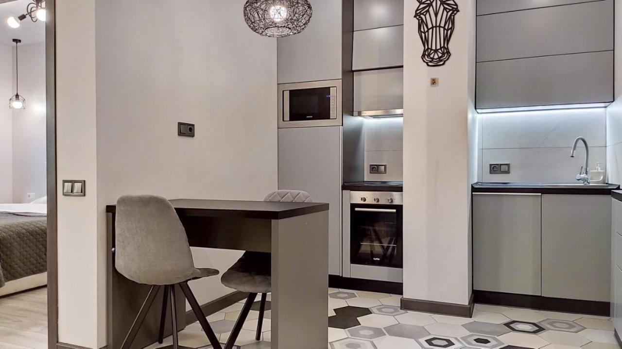 Petrovdom 52,67,205,213 In Smart Apartments In New York Concept House Киев Екстериор снимка